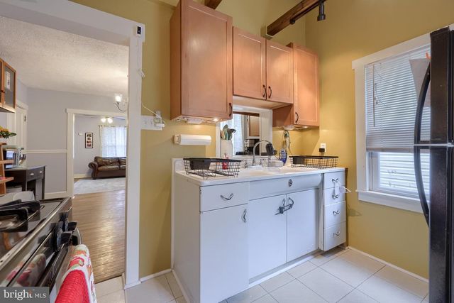 836 SCENIC DR, Mohnton, PA 19540