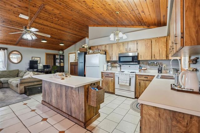 33241 WESTWOOD DRIVE, Dade City, FL 33523