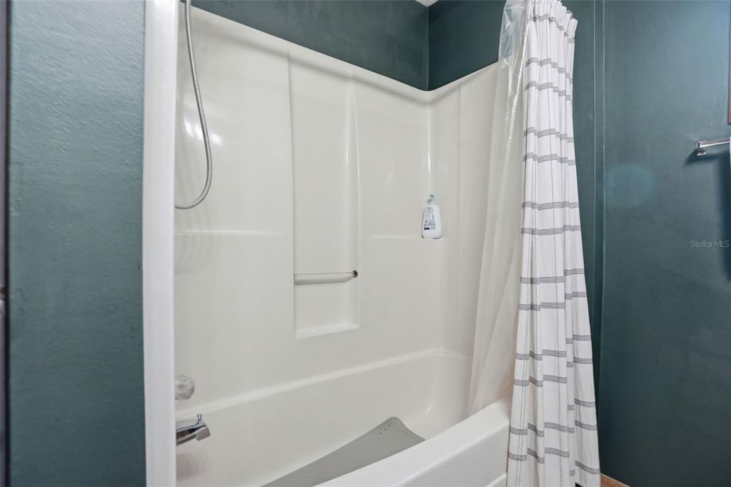 Image 27 of property listing at 33241 WESTWOOD DRIVE, Dade City, FL 33523