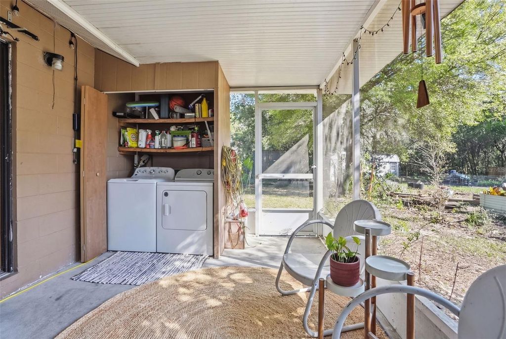 Image 29 of property listing at 33241 WESTWOOD DRIVE, Dade City, FL 33523