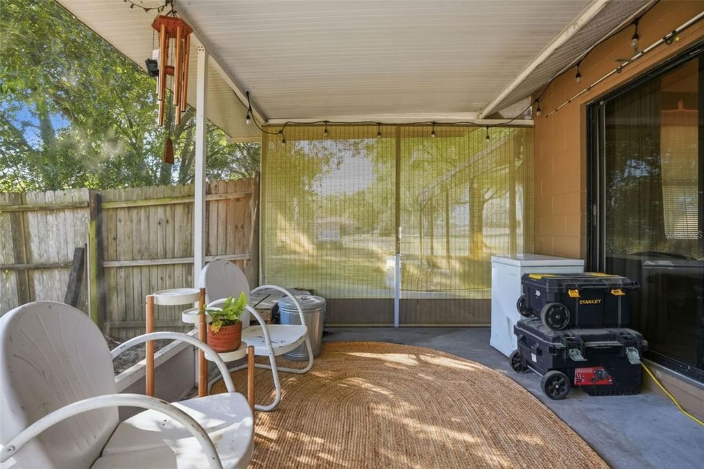 Image 30 of property listing at 33241 WESTWOOD DRIVE, Dade City, FL 33523