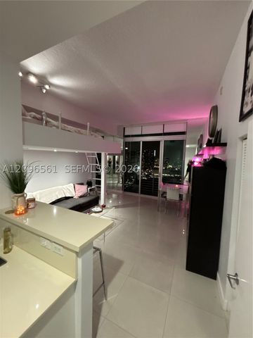 335 S Biscayne Blvd LPH-06, Miami, FL 33131