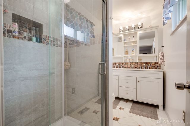 900 Garrison Avenue, Dayton, OH 45429