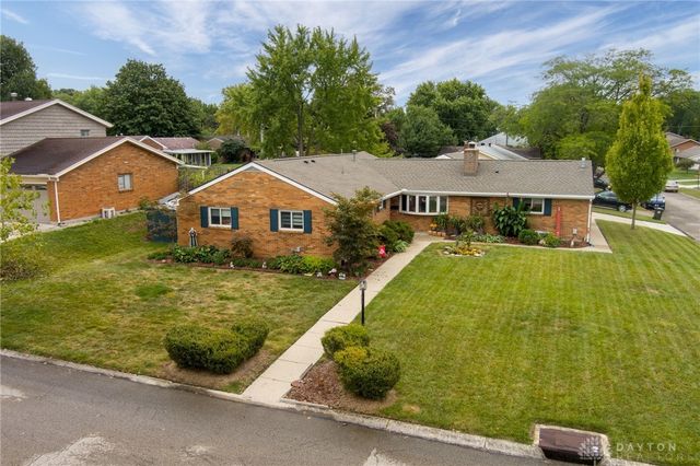 900 Garrison Avenue, Dayton, OH 45429