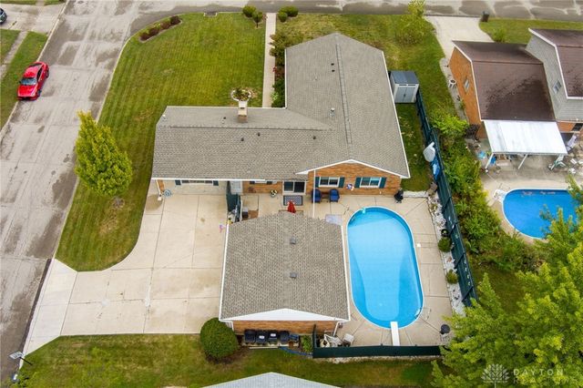 900 Garrison Avenue, Dayton, OH 45429