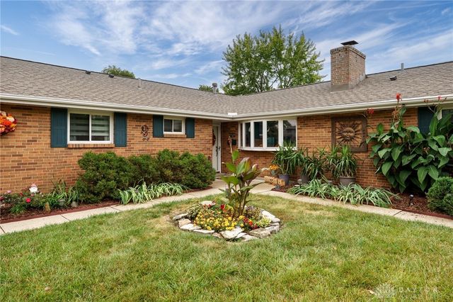 900 Garrison Avenue, Dayton, OH 45429