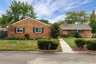 900 Garrison Avenue, Dayton, OH 45429