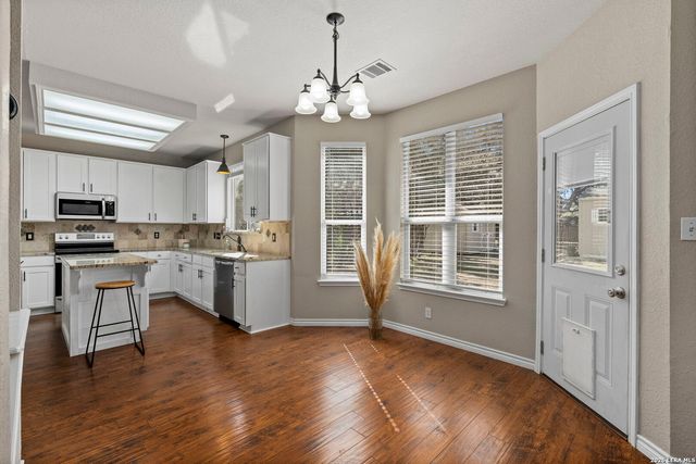 4513 Horseshoe, Schertz, TX 78154