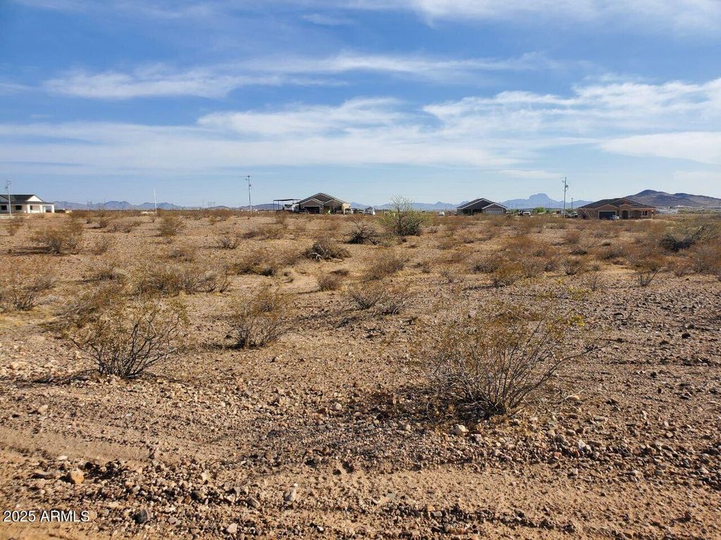 Image 4 of property listing at 00xx1 None Assigned -- -, Tonopah, AZ 85354