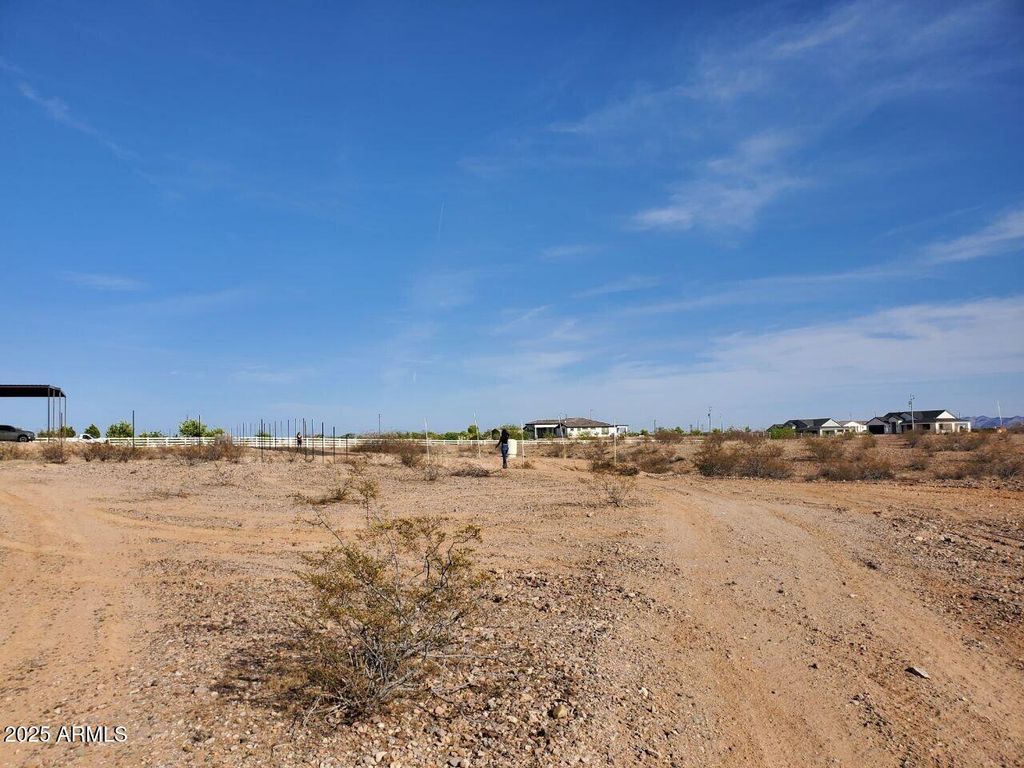 Image 8 of property listing at 00xx1 None Assigned -- -, Tonopah, AZ 85354