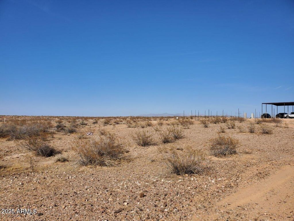 Image 9 of property listing at 00xx1 None Assigned -- -, Tonopah, AZ 85354