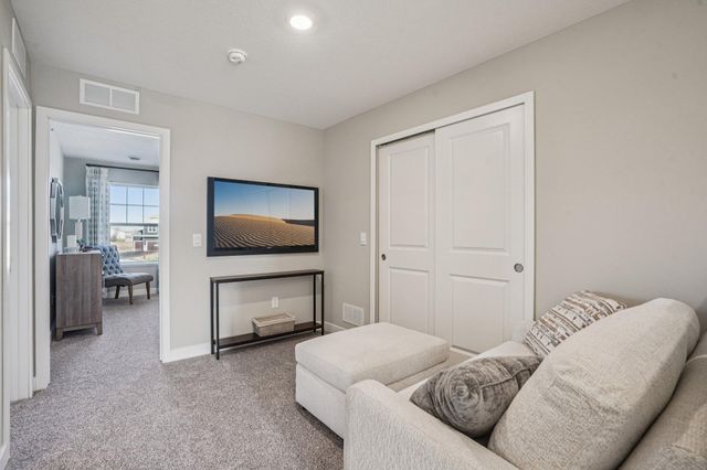 17587 Driscoll Place, Lakeville, MN 55044