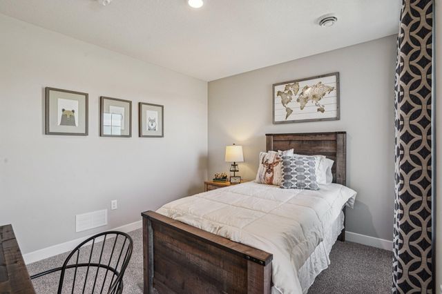 17587 Driscoll Place, Lakeville, MN 55044