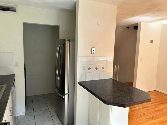 39 Pebble Pl 39, Malden, MA 02148