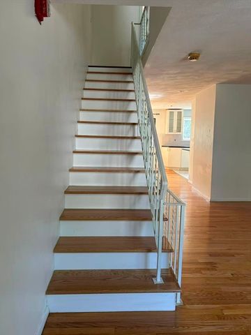 39 Pebble Pl 39, Malden, MA 02148