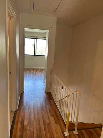 39 Pebble Pl 39, Malden, MA 02148