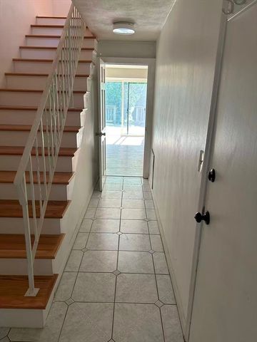 39 Pebble Pl 39, Malden, MA 02148