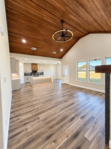 6025 Huckleberry Lane, Joshua, TX 76058
