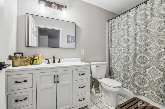 358 Rector Street 311, Perth Amboy, NJ 08861