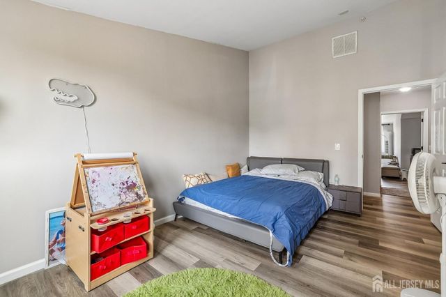 358 Rector Street 311, Perth Amboy, NJ 08861
