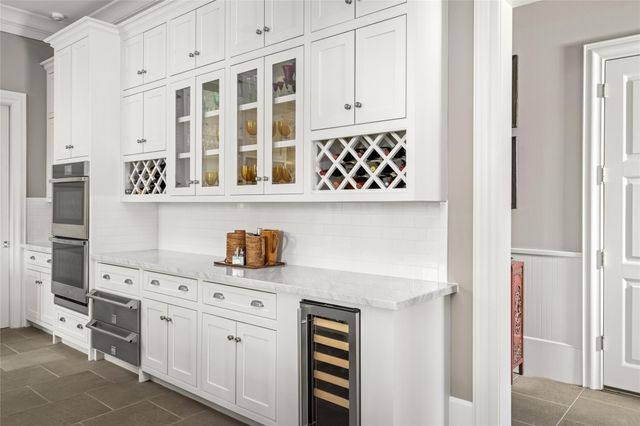 6024 Memorial Drive, Houston, TX 77007