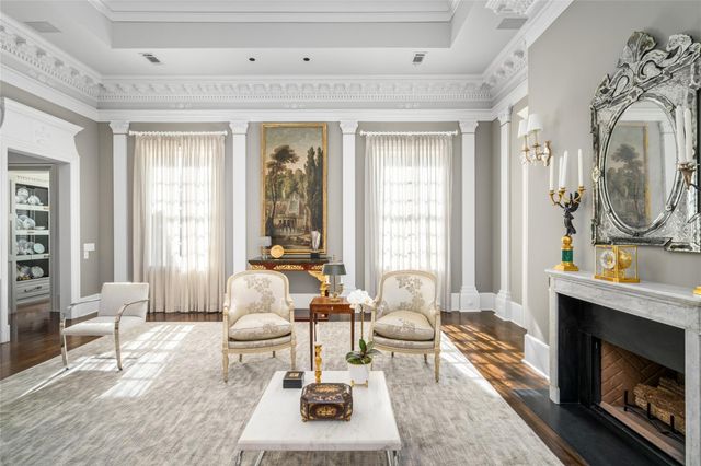 6024 Memorial Drive, Houston, TX 77007