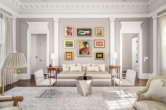 6024 Memorial Drive, Houston, TX 77007