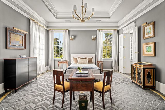 6024 Memorial Drive, Houston, TX 77007