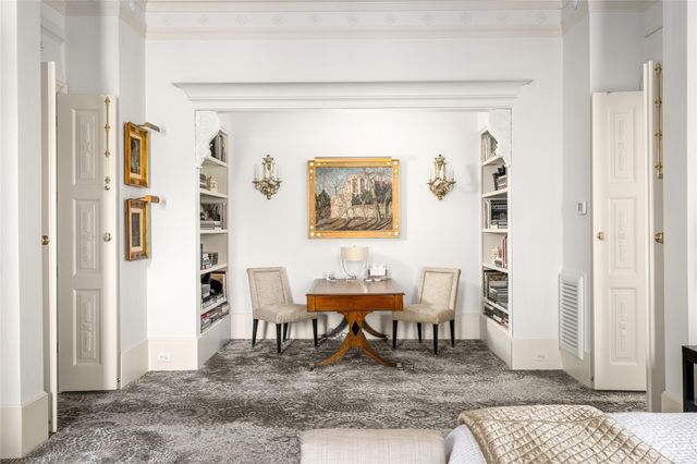 6024 Memorial Drive, Houston, TX 77007