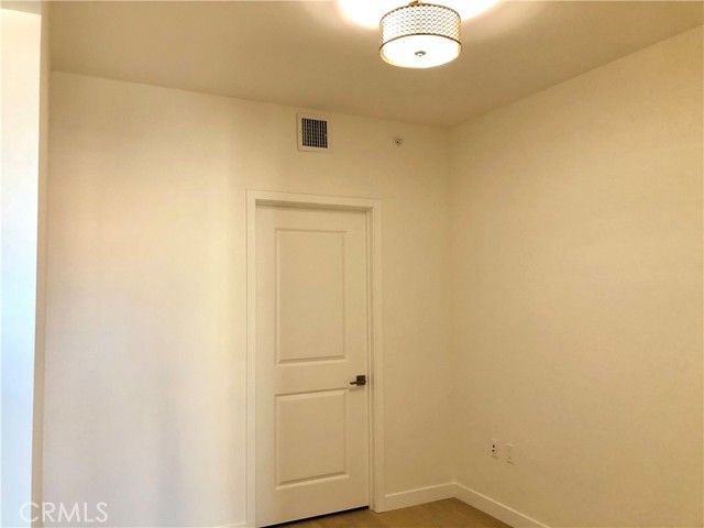 400 S Broadway 802, Los Angeles, CA 90013