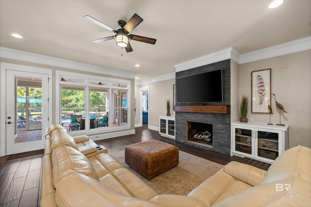 11660 County Road 54, Daphne, AL 36526
