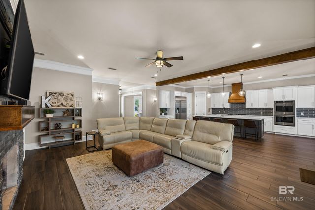11660 County Road 54, Daphne, AL 36526