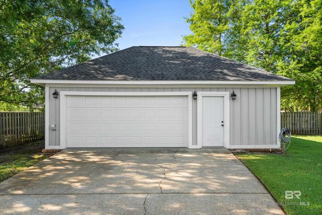 11660 County Road 54, Daphne, AL 36526