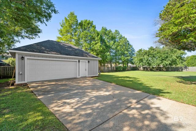 11660 County Road 54, Daphne, AL 36526