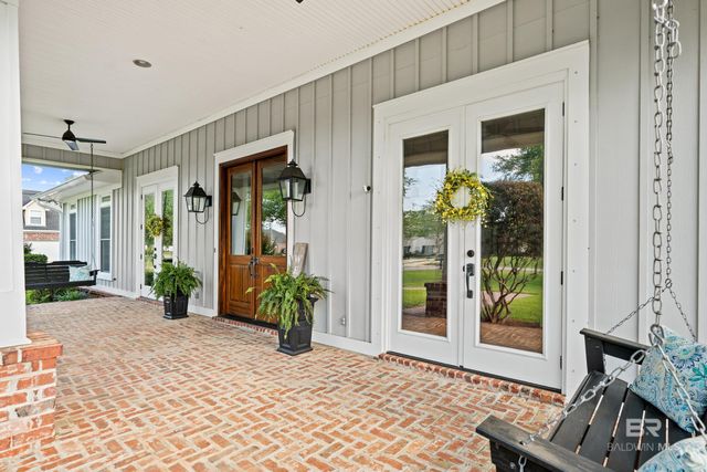 11660 County Road 54, Daphne, AL 36526