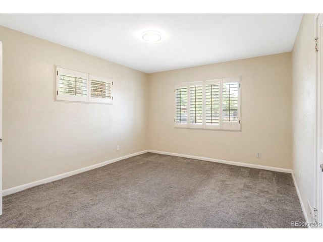 956 Racine St, Aurora, CO 80011