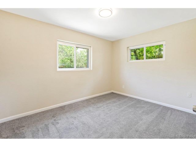 956 Racine St, Aurora, CO 80011