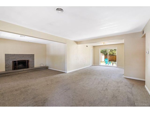 956 Racine St, Aurora, CO 80011
