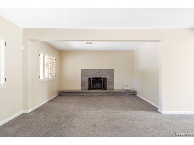 956 Racine St, Aurora, CO 80011