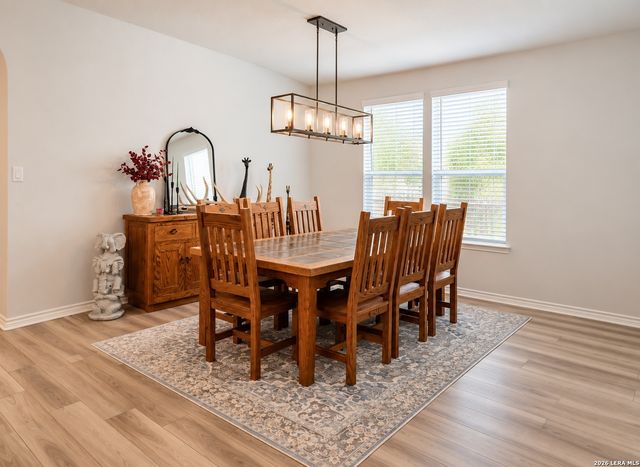 5227 Anzueto, San Antonio, TX 78261