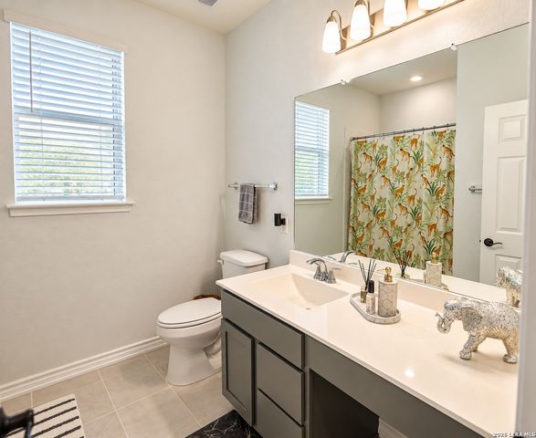 5227 Anzueto, San Antonio, TX 78261