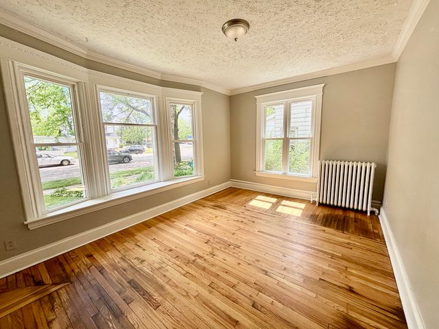 910 N State Street, Belvidere, IL 61008