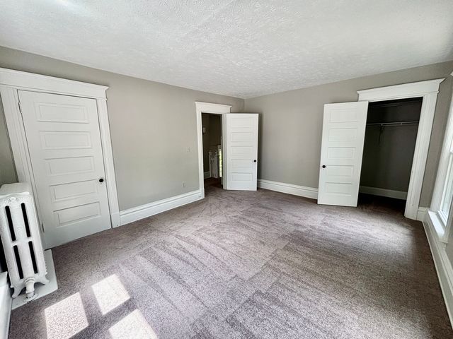 910 N State Street, Belvidere, IL 61008