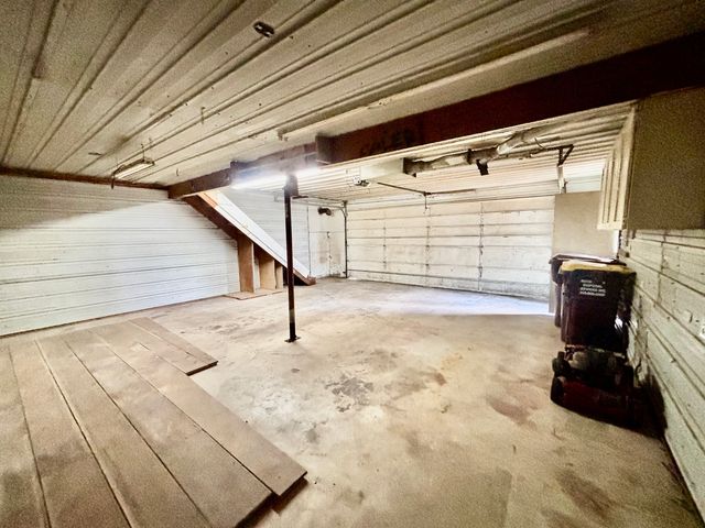 910 N State Street, Belvidere, IL 61008