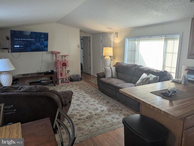 38 ROSEWOOD LN, Phoenixville, PA 19460
