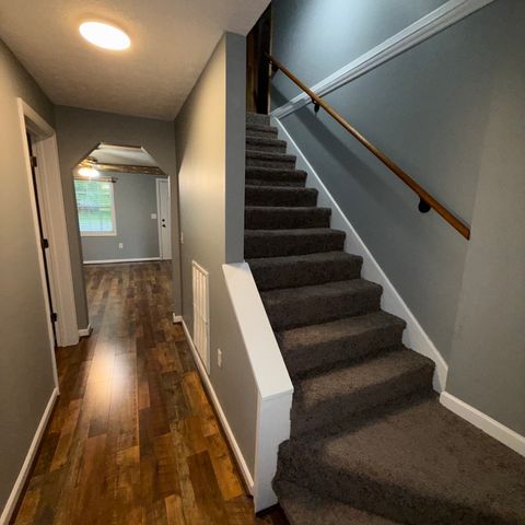 514 E Hogan St, Tullahoma, TN 37388