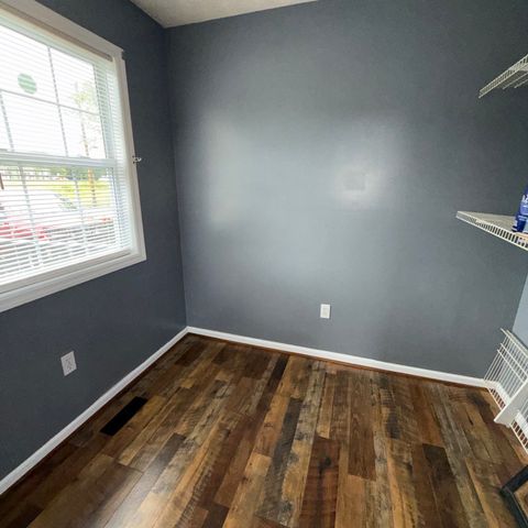 514 E Hogan St, Tullahoma, TN 37388