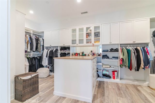 10949 Cartwright Drive, Chatsworth, CA 91311