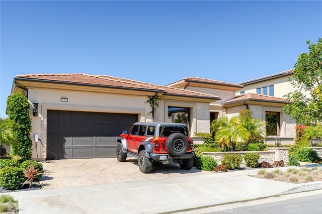 10949 Cartwright Drive, Chatsworth, CA 91311