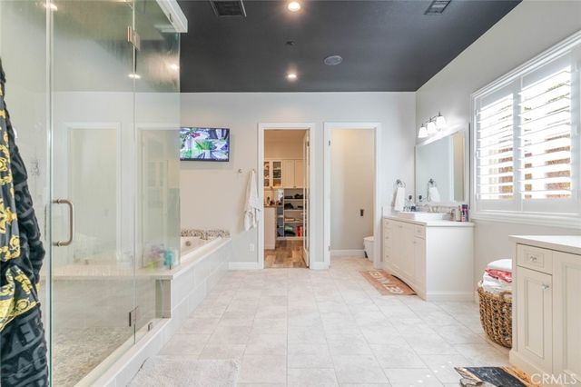 10949 Cartwright Drive, Chatsworth, CA 91311